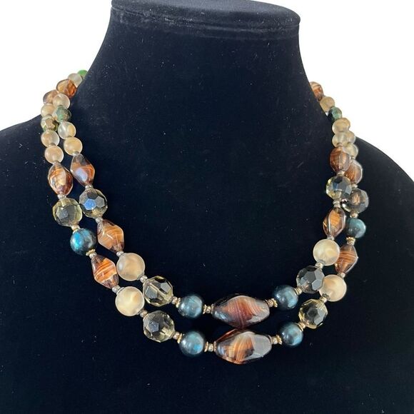 Vintage Austrian Crystal Beaded Necklace - Picture 2 of 4